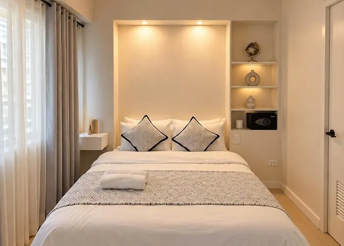 Relax In Style: Modern Airbnb And Netflix Apartment